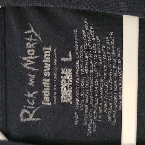 Rick & Morty Large Tee - Picture 3 of 6